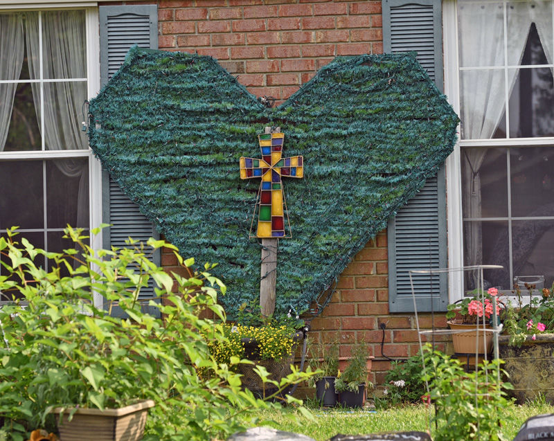 Easter decorations in the Wiregrass